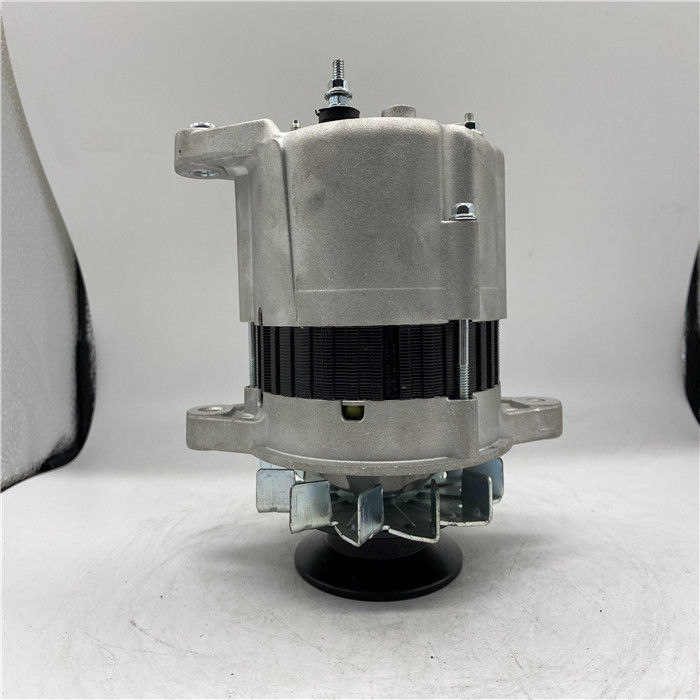 PC60-5 PC60-6 4D95 Baggeralternator 24V 15A 600-821-3850 0-33000-5510