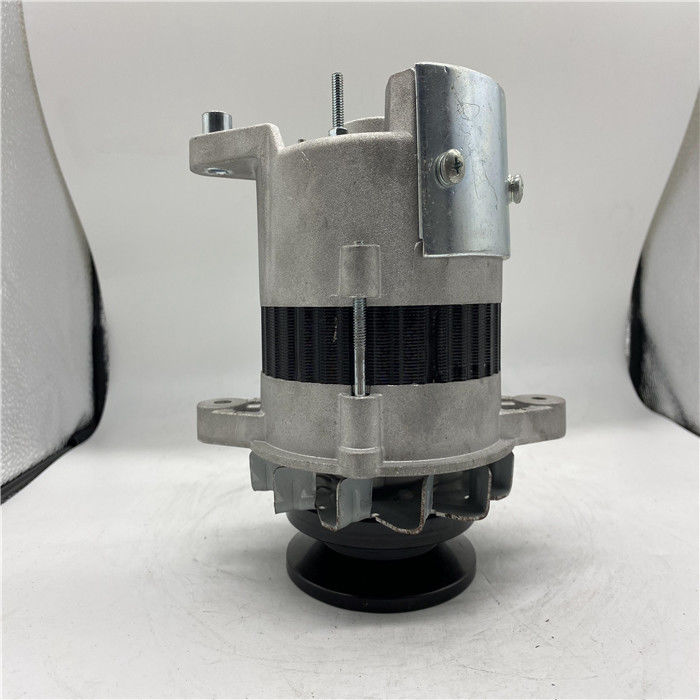 600-861-3610 Baggeralternator 24V 30A geeignet für 4D95L PC60-8 70-8 PC110-7-8 PC130-7-8